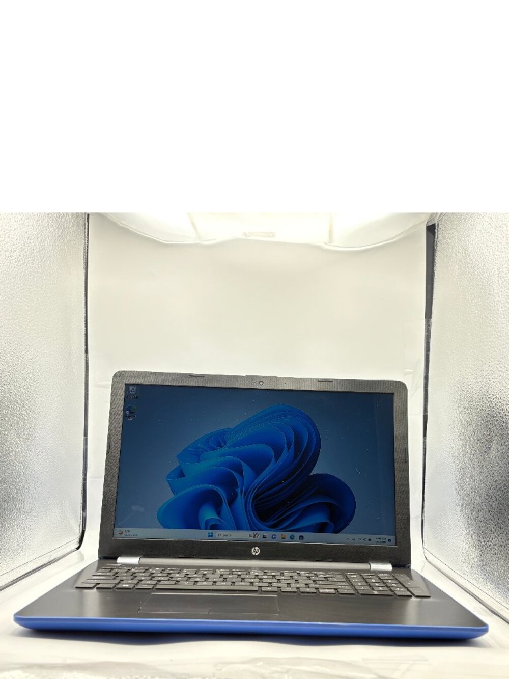HP 15-bw0xx AMD A12-9720P 8GB RAM 1TB HDD Radeon R7 Windows 11